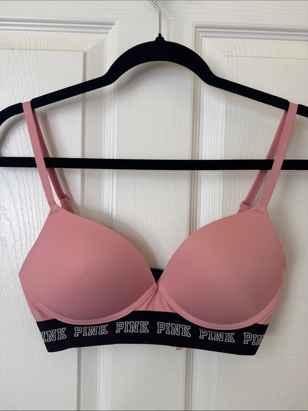 PINK Victoria's Secret Dusty Rose Molded Wireless Bra